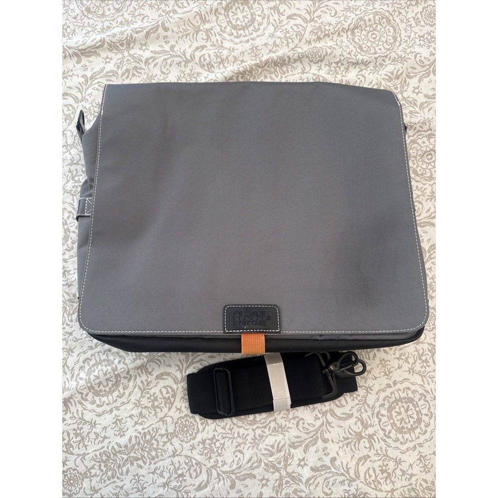 Large Grey Heavy Duty Nylon Messenger Bag Briefcase Art Student Laptop Case